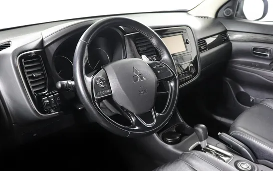 Mitsubishi Outlander 2.40 вариатор, фото №1