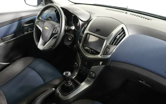 Chevrolet Cruze 1.60 механика, фото №1