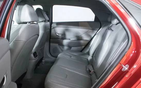 Hyundai Elantra 1.60 автомат, фото №1