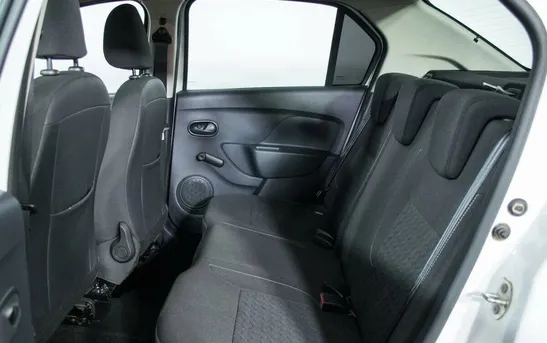 Renault Logan 1.60 автомат, фото №1