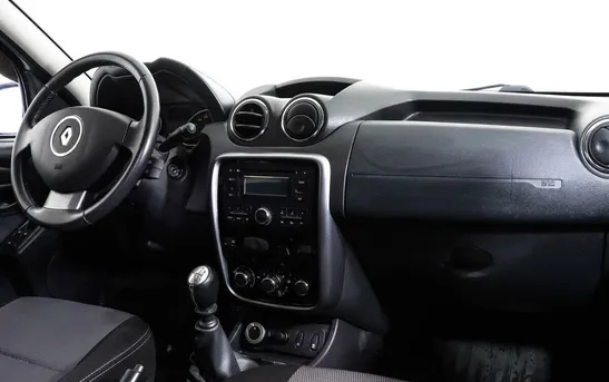 Renault Duster 2.00 механика, фото №1