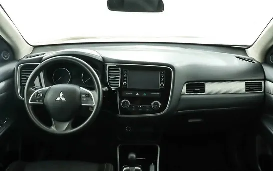 Mitsubishi Outlander 2.40 вариатор, фото №1