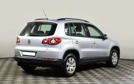 Volkswagen Tiguan 1.40 механика, фото №1