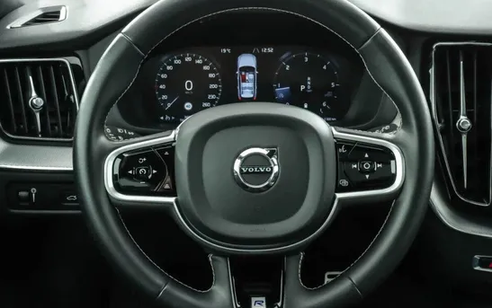 Volvo XC60 2.00 автомат, фото №1