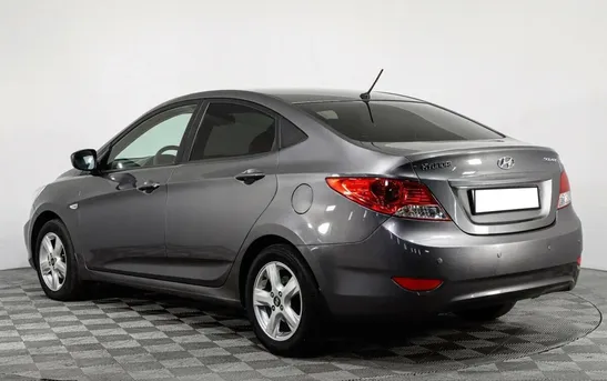 Hyundai Solaris 1.60 механика, фото №1