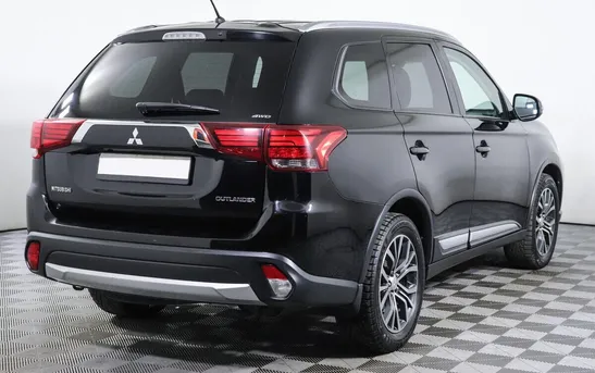 Mitsubishi Outlander 2.40 вариатор, фото №1