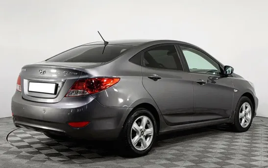 Hyundai Solaris 1.60 механика, фото №1