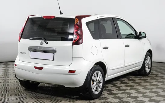 Nissan Note 1.60 автомат, фото №1