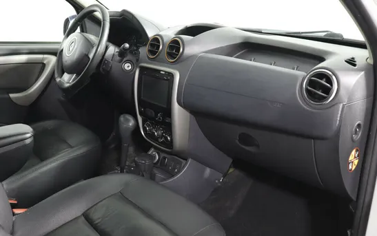 Renault Duster 2.00 автомат, фото №1