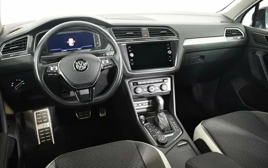 Volkswagen Tiguan 2.00 робот, фото №1